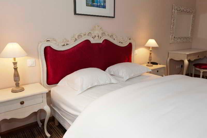 Alexain Hotel Restaurant & Wellness - Colmar Ouest Trois-Épis Buitenkant foto