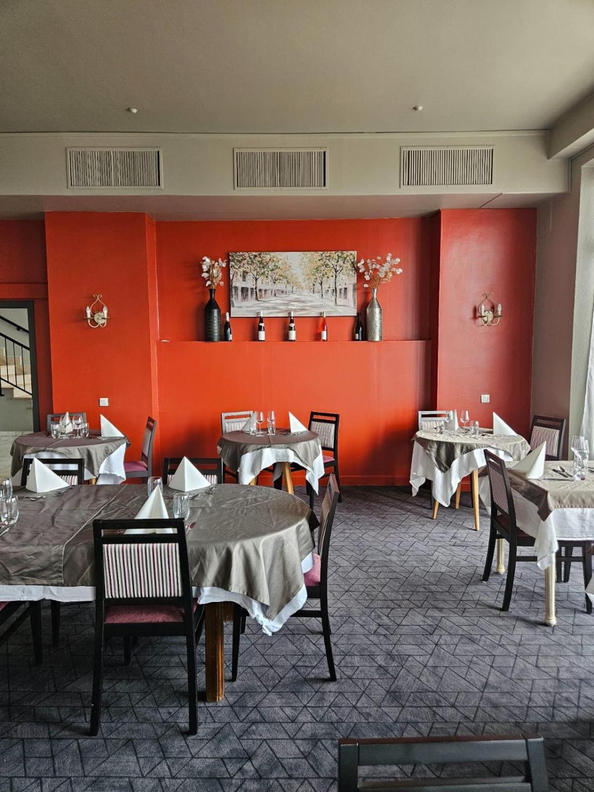Alexain Hotel Restaurant & Wellness - Colmar Ouest Trois-Épis Buitenkant foto