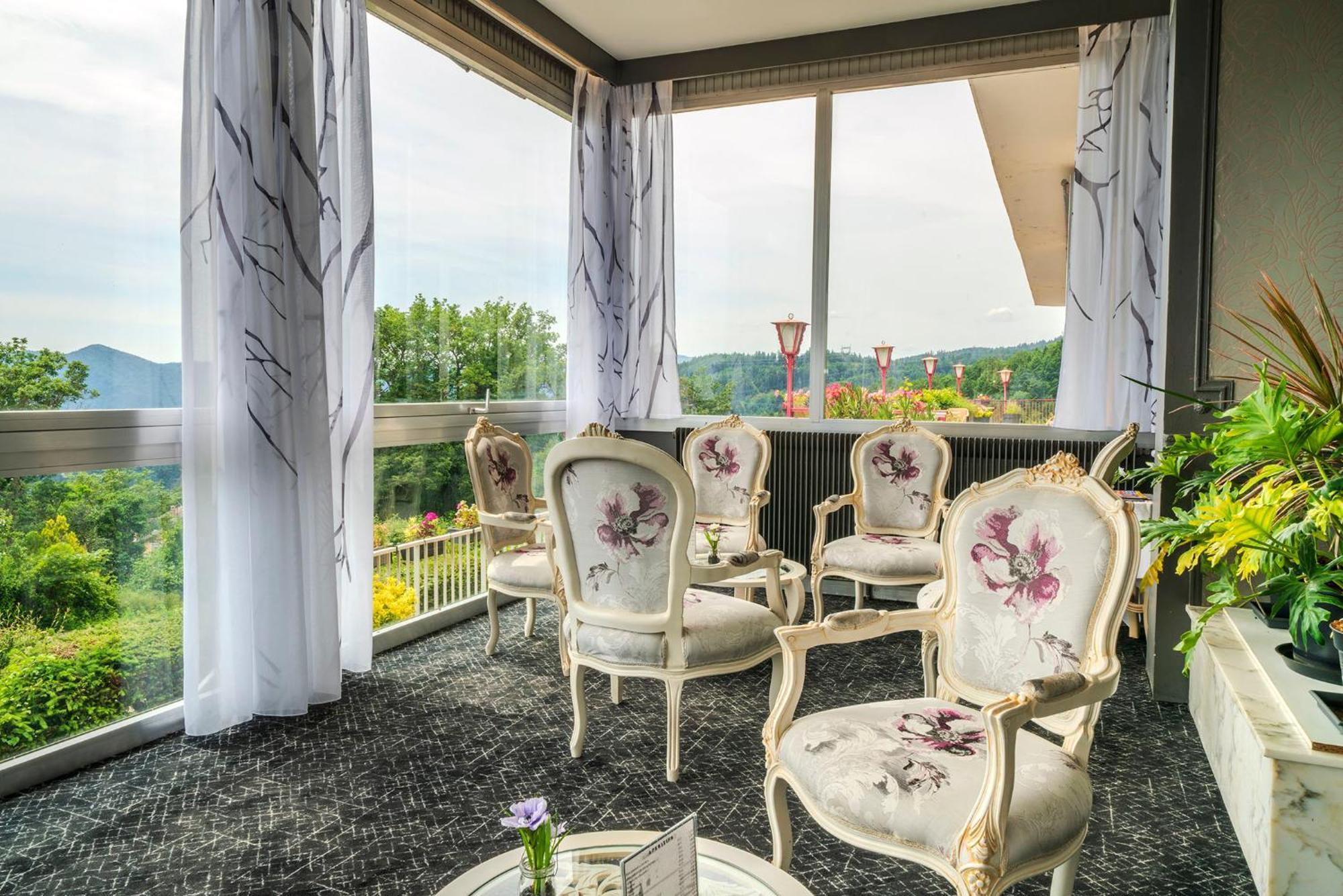 Alexain Hotel Restaurant & Wellness - Colmar Ouest Trois-Épis Buitenkant foto