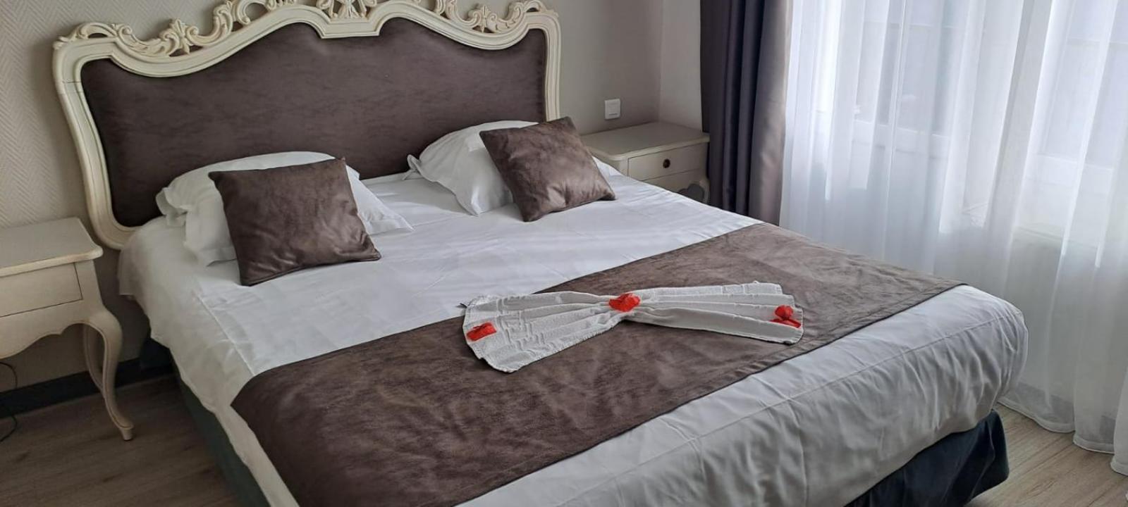 Alexain Hotel Restaurant & Wellness - Colmar Ouest Trois-Épis Buitenkant foto