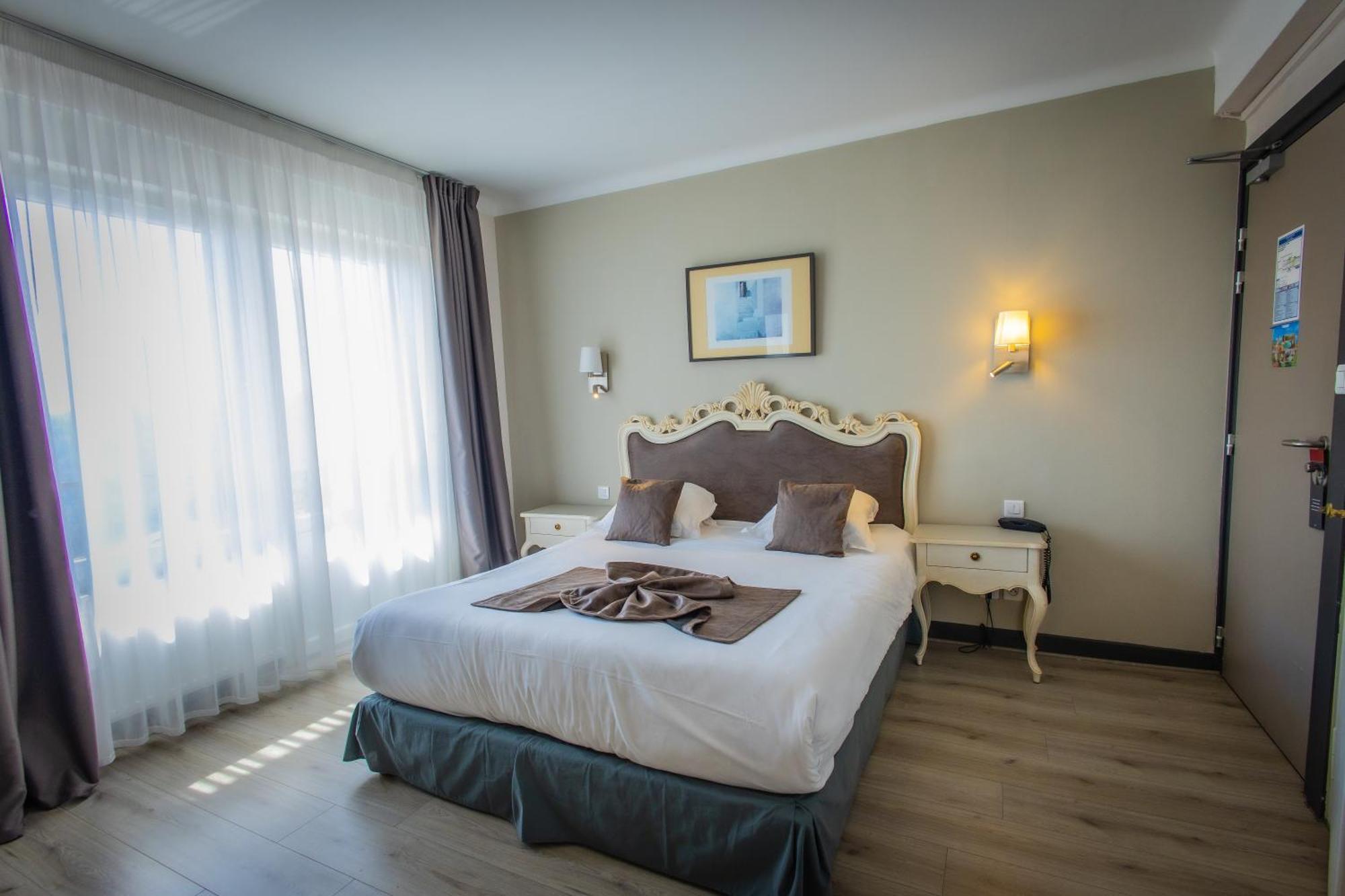 Alexain Hotel Restaurant & Wellness - Colmar Ouest Trois-Épis Buitenkant foto